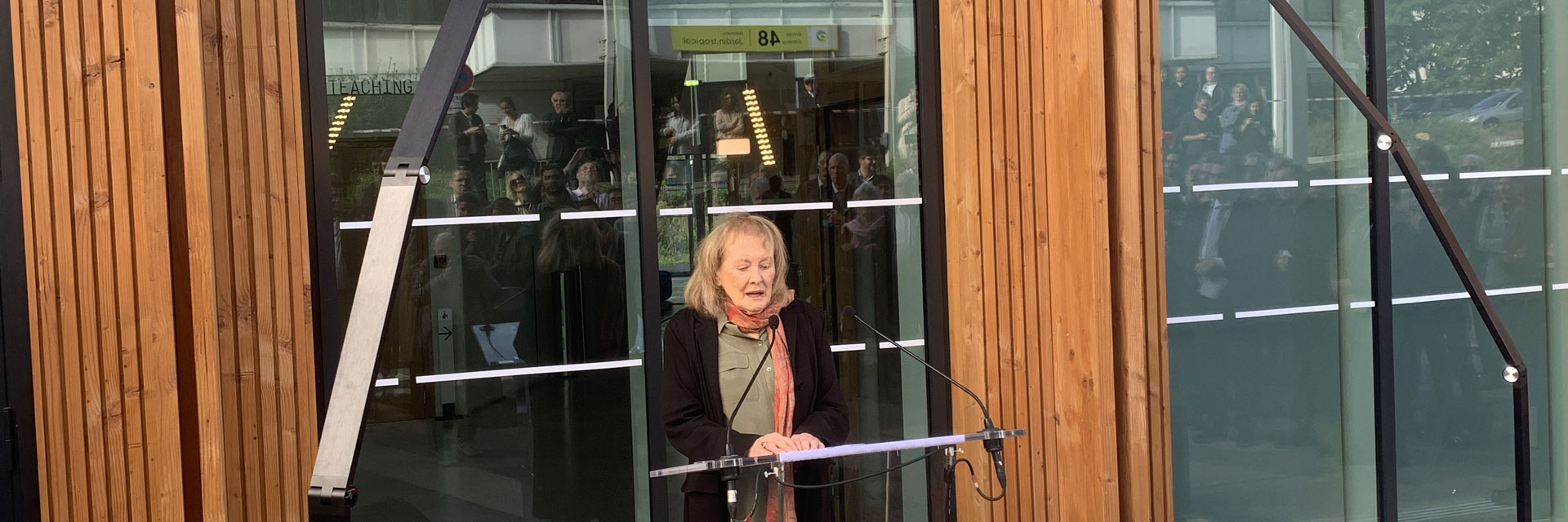 Inauguration de la Maison de la recherche en sciences humaines et sociales Annie Ernaux à Cergy.